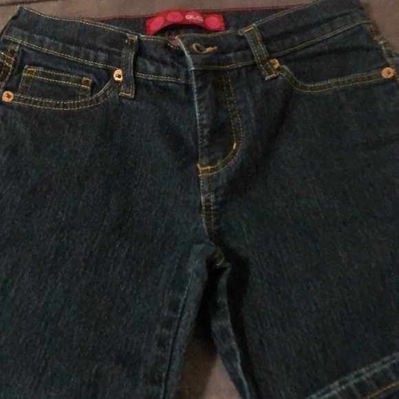 Glo by JLo jeans. Excellent condition. Inseam is 29. Beautiful pair of jeans. - Picture 3 of 5
